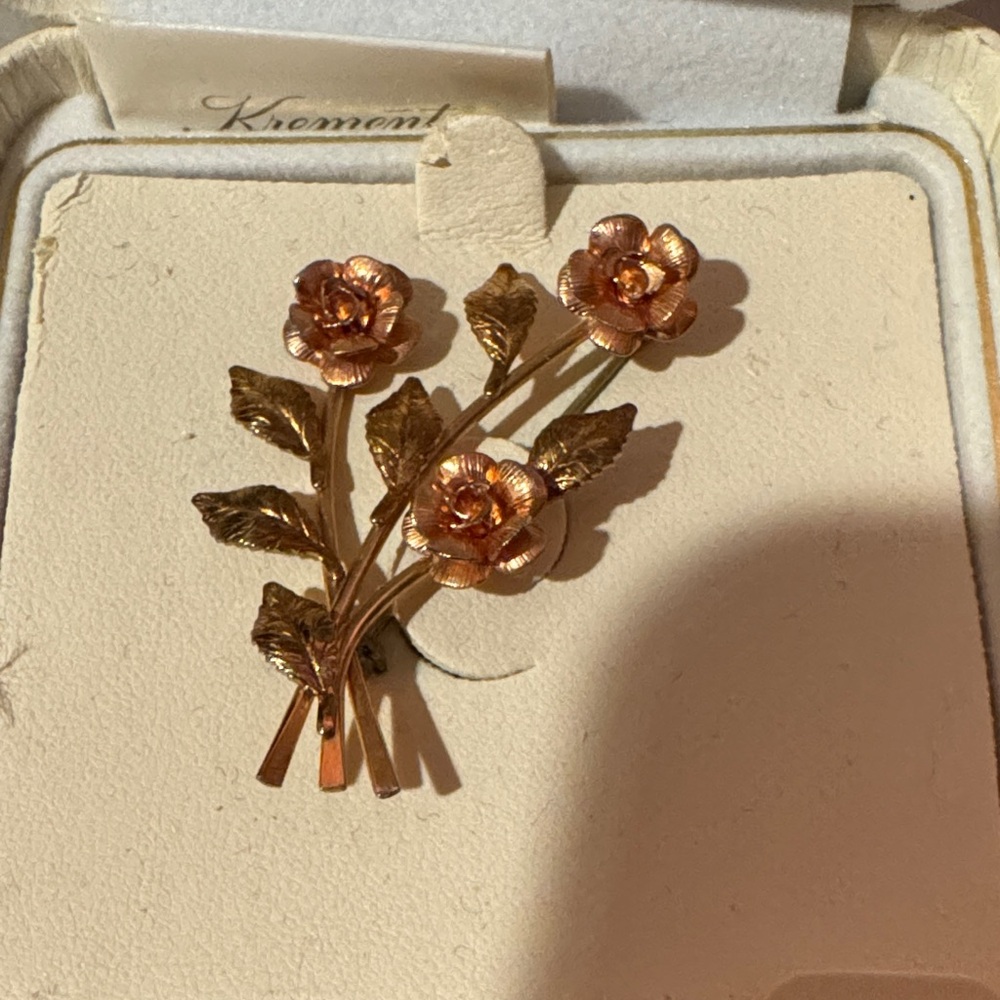Krementz Gold Floral Brooch-Vintage BNIB